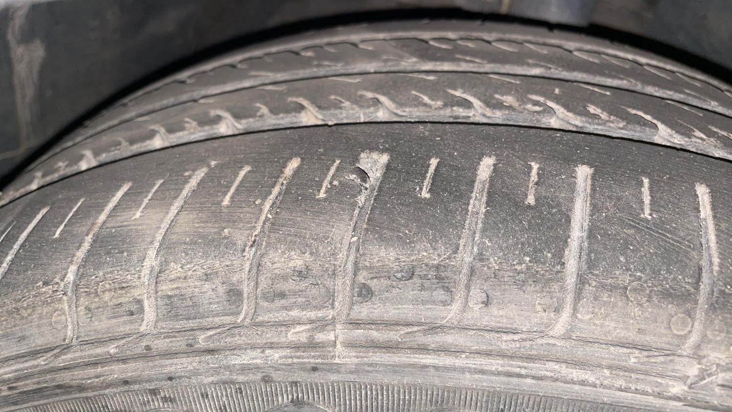 Used 2021 Ford Freestyle Titanium Plus 1.2 Ti-VCT Petrol Manual tyres RIGHT FRONT TYRE TREAD VIEW