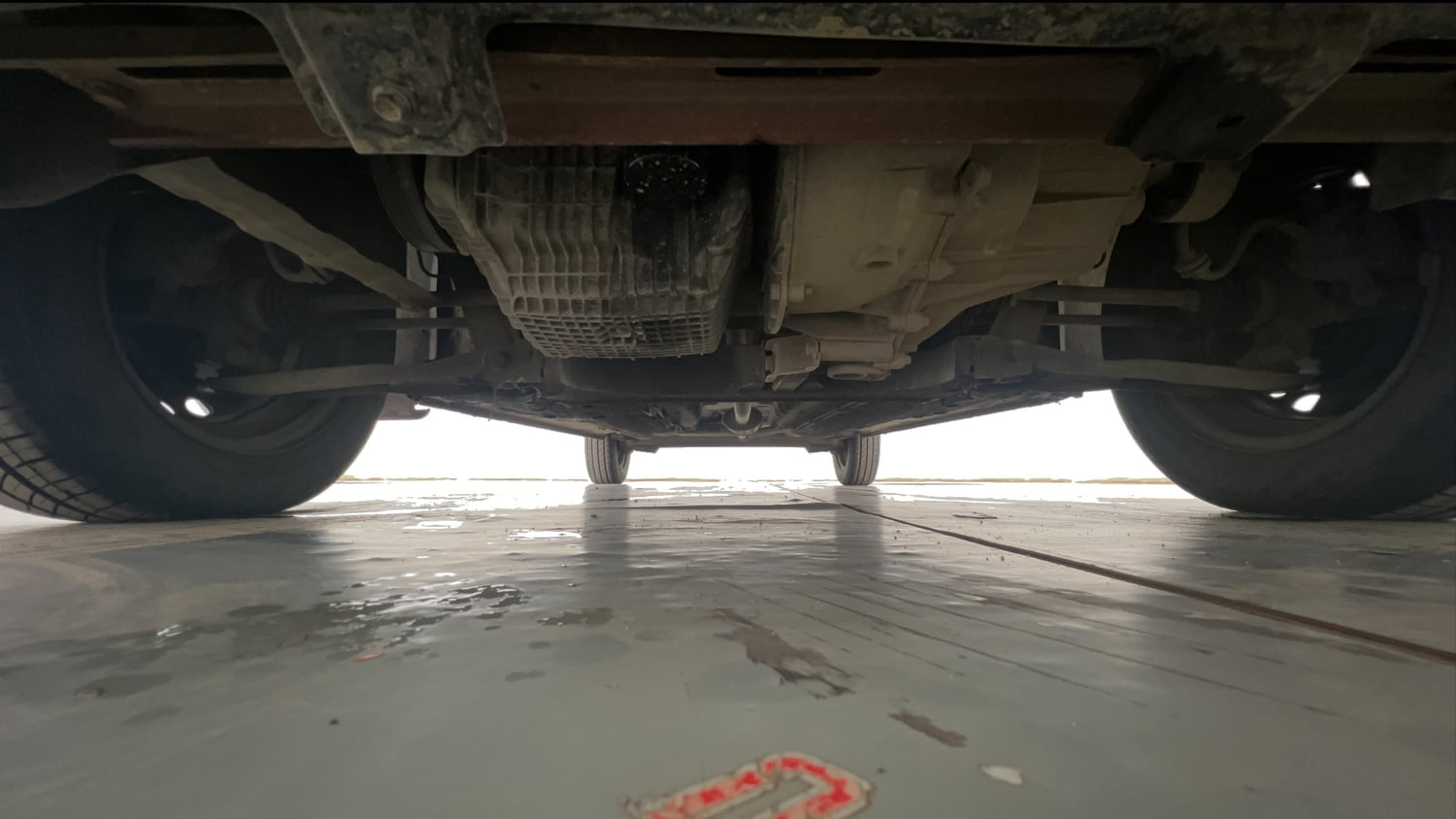 Used 2020 Renault Kwid RXL Petrol Manual extra FRONT LEFT UNDERBODY VIEW