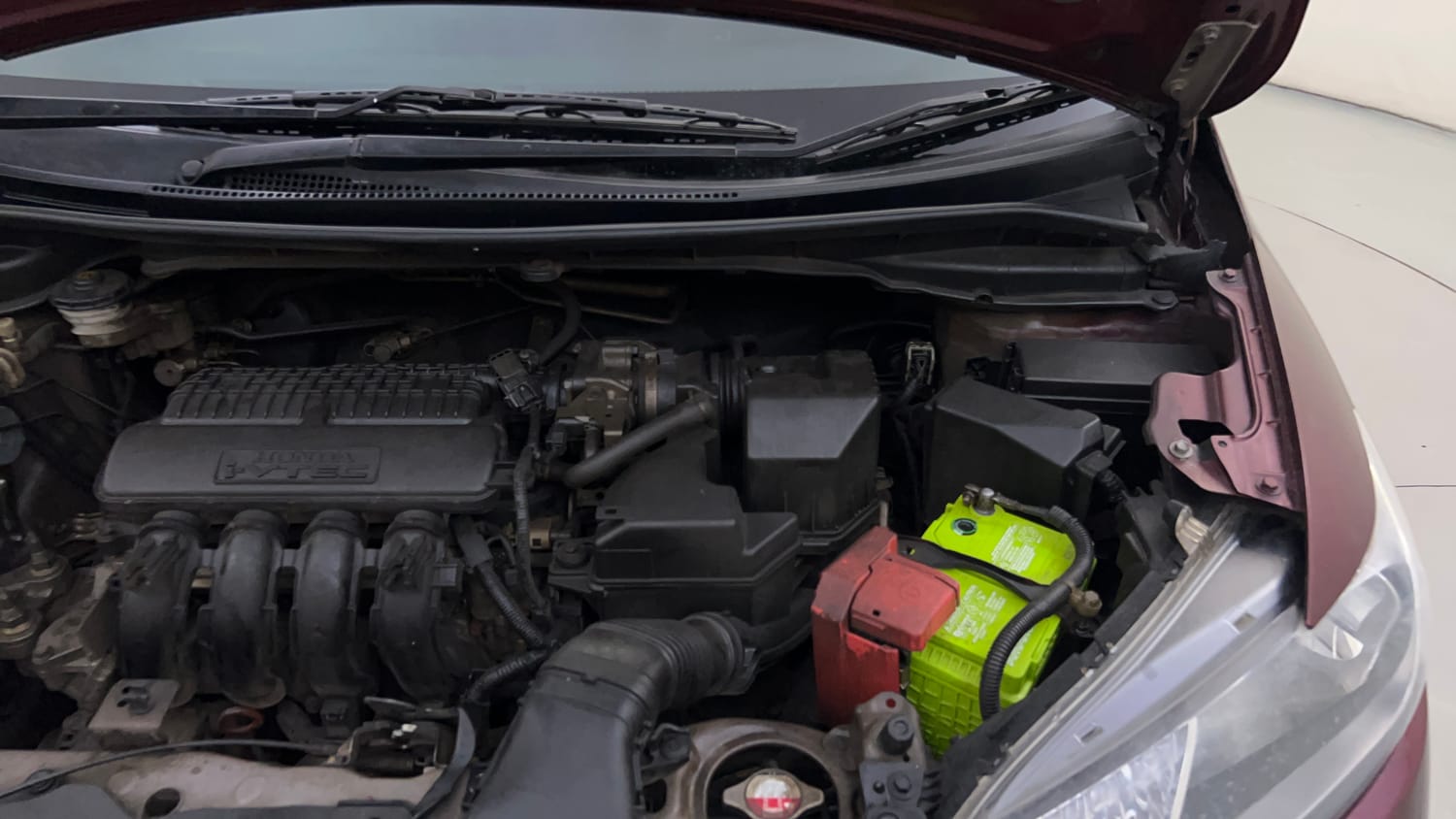 Used 2015 Honda Jazz V Petrol Petrol Manual engine ENGINE LEFT SIDE HINGE & APRON VIEW