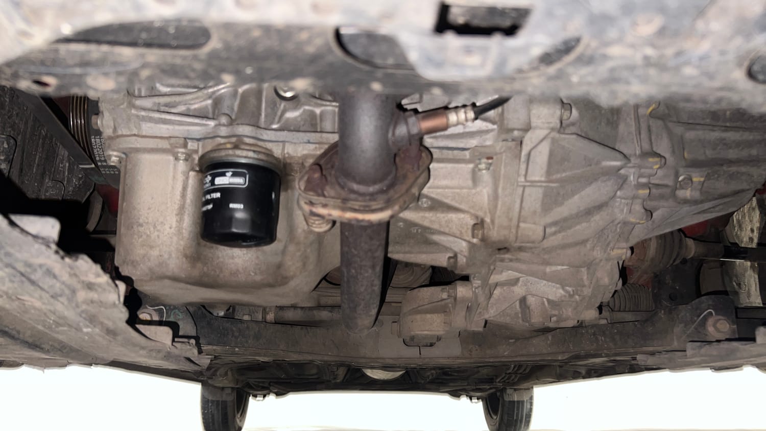 Used 2019 Maruti Suzuki Swift VXi AMT Petrol Automatic extra FRONT LEFT UNDERBODY VIEW