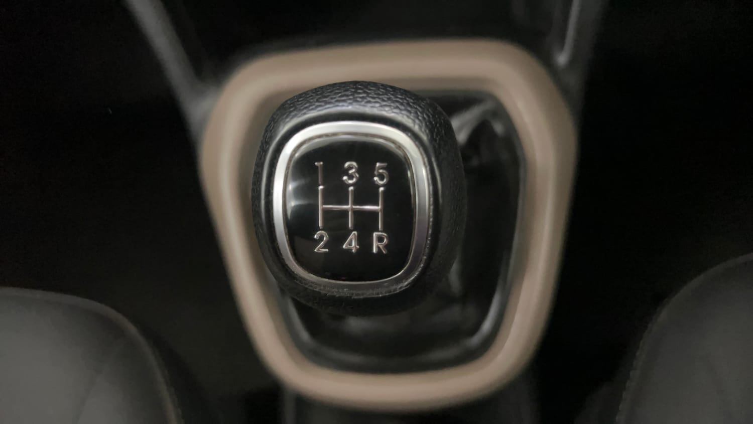 Used 2014 Hyundai Grand i10 Sportz 1.2 Kappa VTVT Petrol Manual interior GEAR  KNOB VIEW