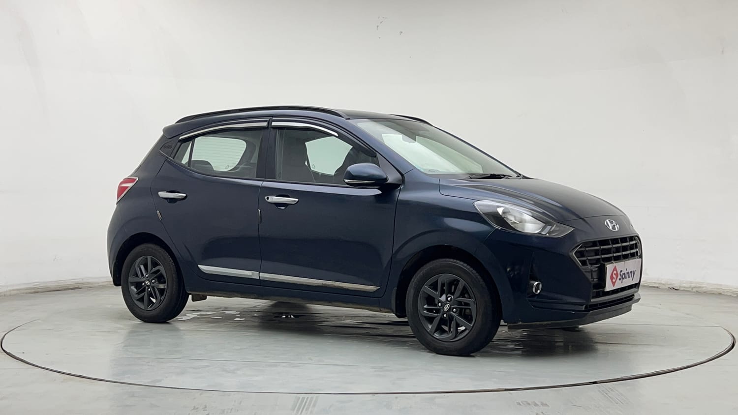 Used 2022 Hyundai Grand i10 Nios Sportz 1.2 Kappa VTVT Petrol Manual exterior RIGHT FRONT CORNER VIEW