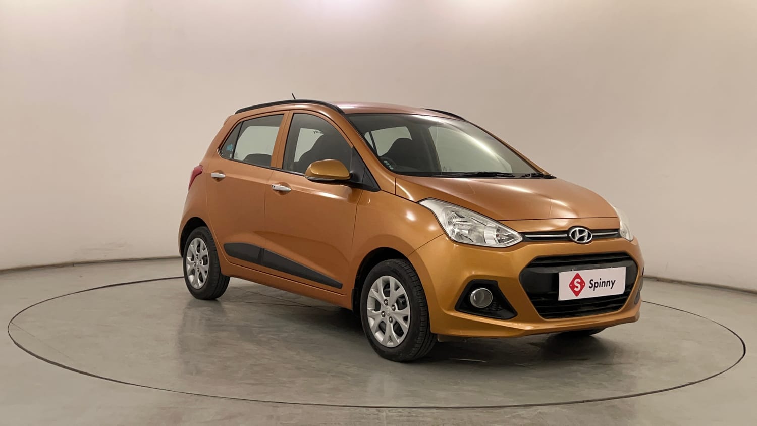 Used 2014 Hyundai Grand i10 Sportz 1.2 Kappa VTVT Petrol Manual exterior RIGHT FRONT CORNER VIEW