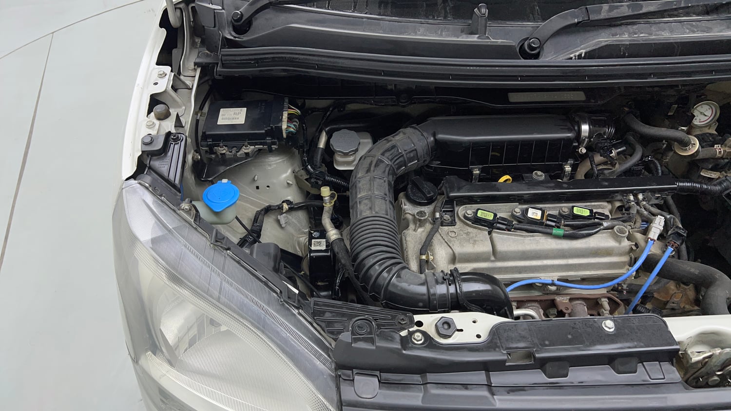 Used 2021 Maruti Suzuki Wagon R LXi 1.0 CNG Cng Manual engine ENGINE RIGHT SIDE VIEW
