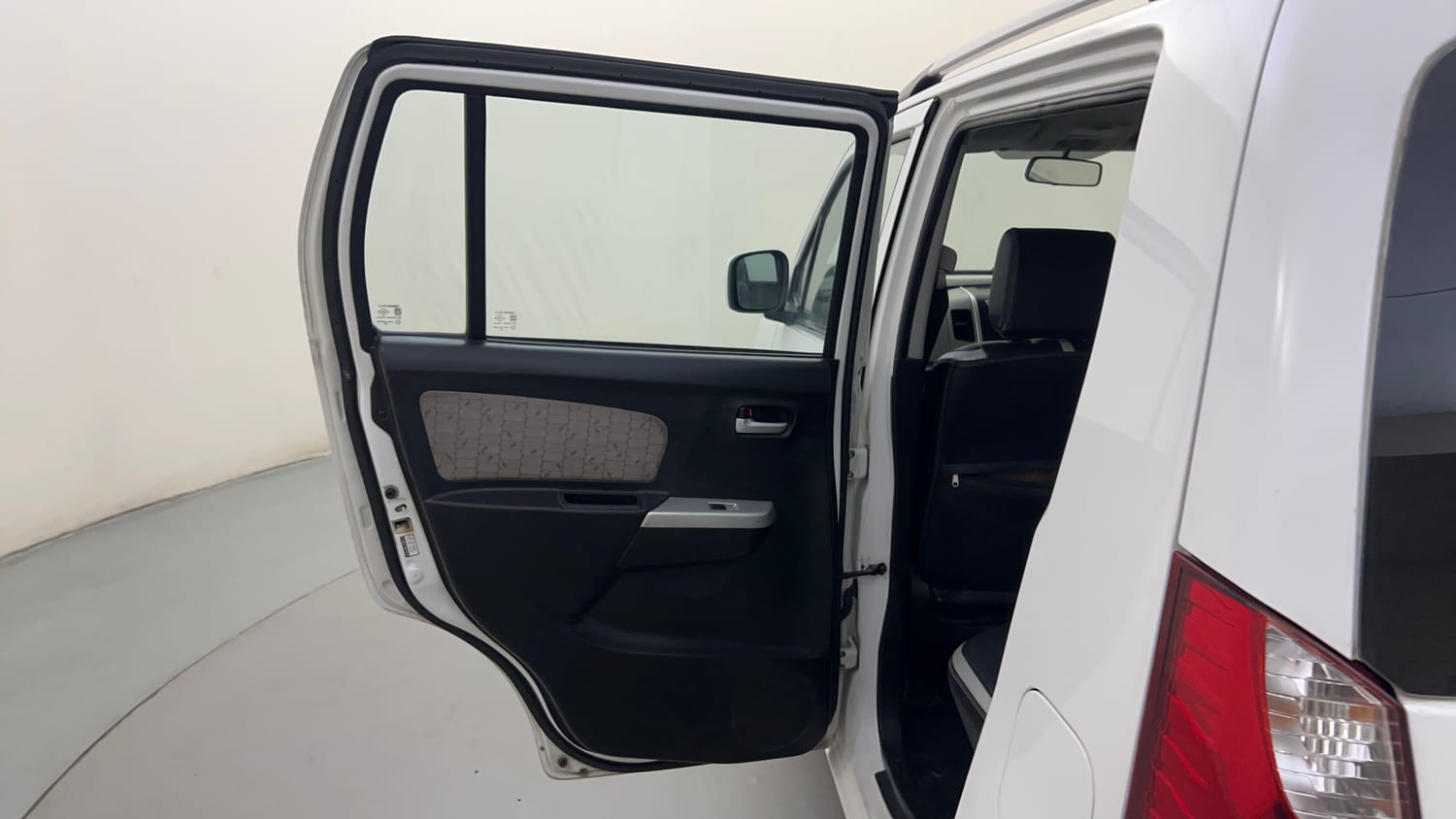 Used 2016 Maruti Suzuki Wagon R 1.0 VXI AMT Petrol Automatic interior LEFT REAR DOOR OPEN VIEW