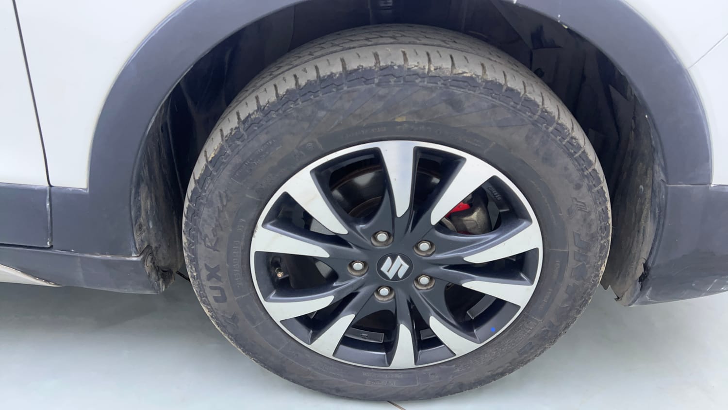 Used 2019 Maruti Suzuki S-Cross Zeta 1.3 Diesel Manual tyres RIGHT FRONT TYRE RIM VIEW