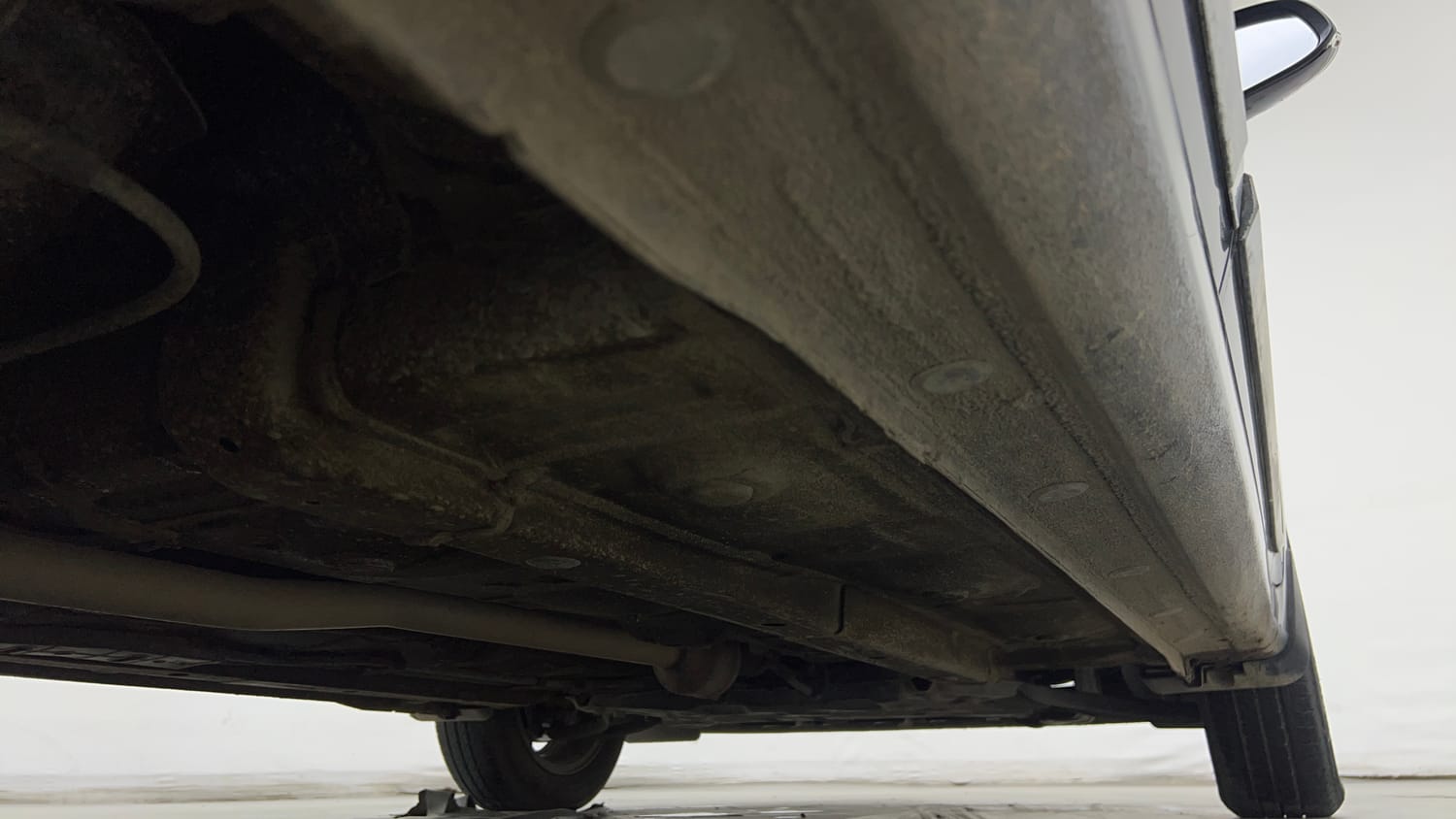 Used 2022 Hyundai Grand i10 Nios Sportz 1.2 Kappa VTVT Petrol Manual extra REAR RIGHT UNDERBODY VIEW