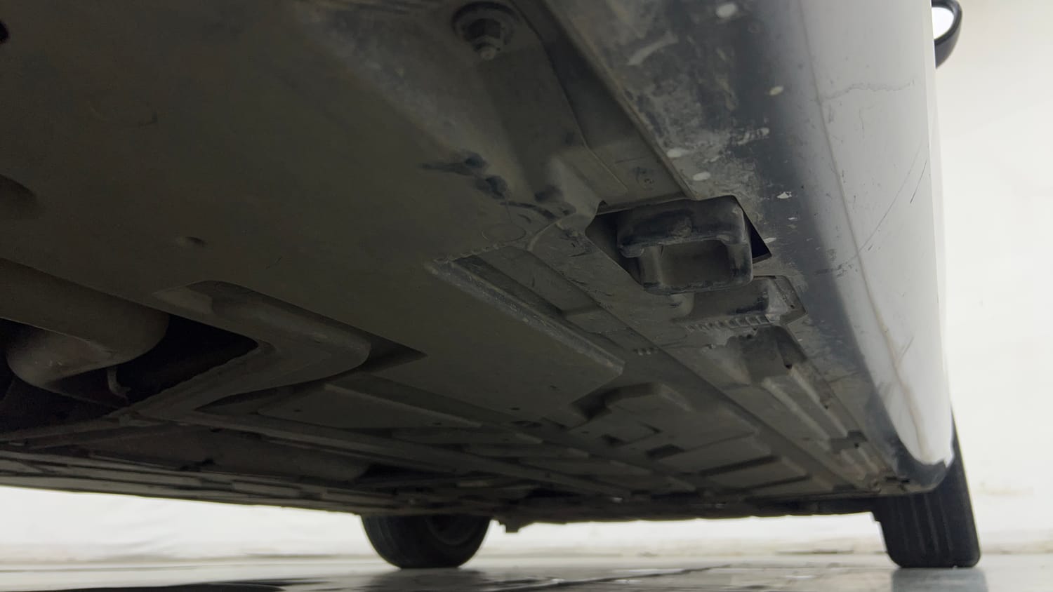 Used 2025 Mercedes-Benz A-Class Limousine 200 Petrol Automatic extra REAR RIGHT UNDERBODY VIEW
