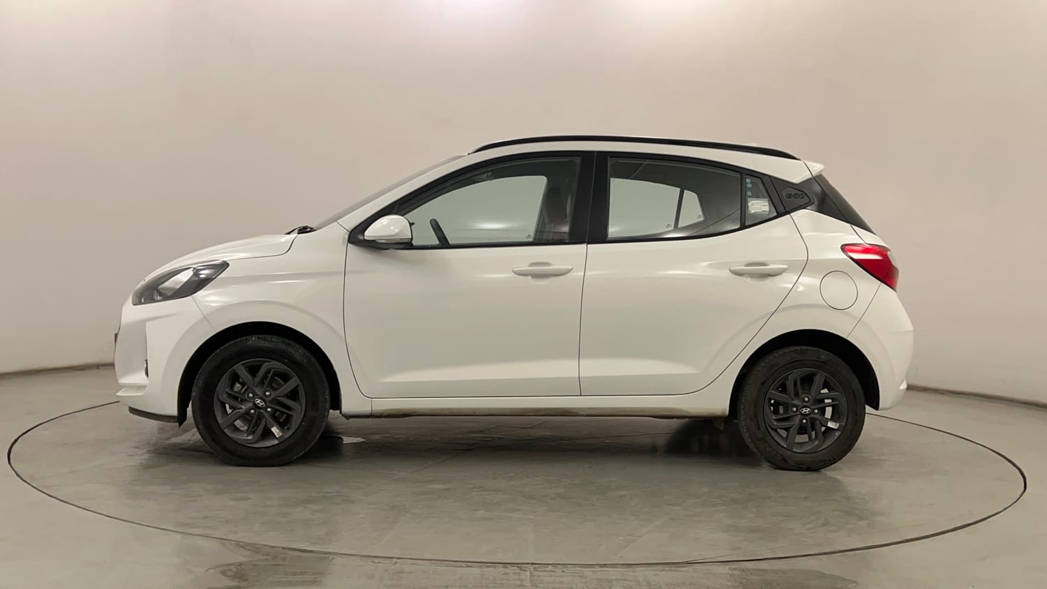 Used 2023 Hyundai Grand i10 Nios Sportz 1.2 Kappa VTVT CNG Cng Manual exterior LEFT SIDE VIEW