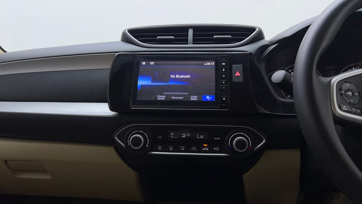 Used 2022 Honda Amaze VX CVT 1.2 Petrol Petrol Automatic interior MUSIC SYSTEM & AC CONTROL VIEW