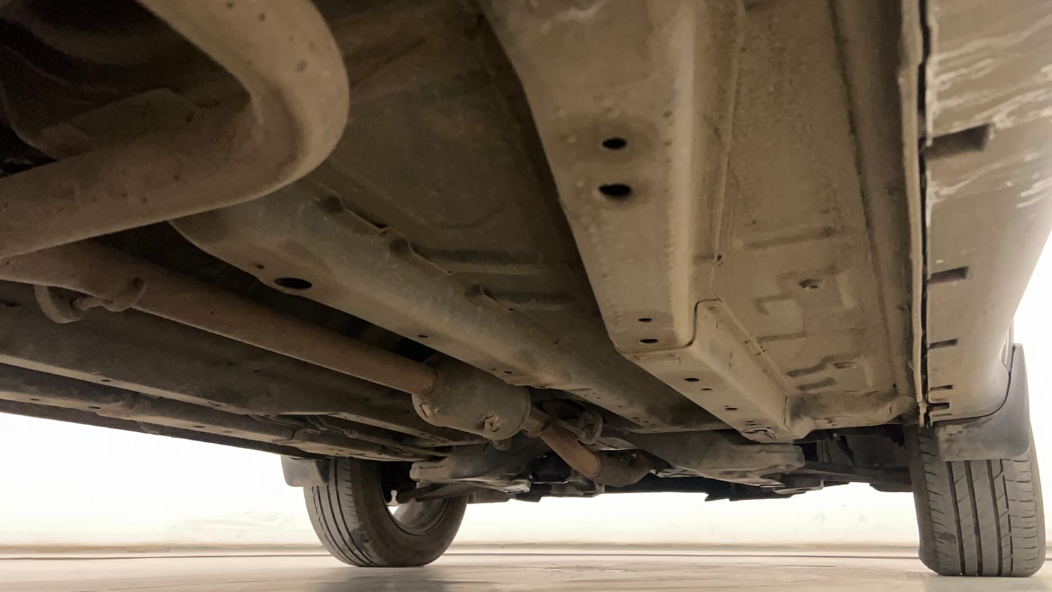 Used 2022 Tata Nexon XZA Plus (O) Diesel Diesel Automatic extra REAR RIGHT UNDERBODY VIEW