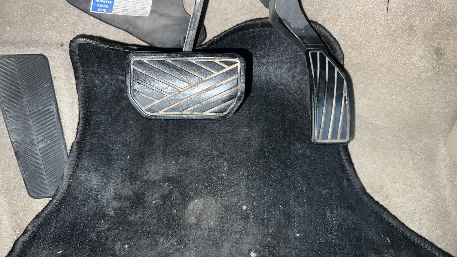 Used 2020 Maruti Suzuki Ciaz Alpha 1.5 AT Petrol Automatic interior PEDALS VIEW
