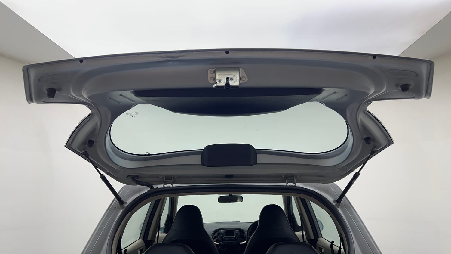 Used 2019 Hyundai Santro Magna Petrol Manual interior DICKY DOOR OPEN VIEW