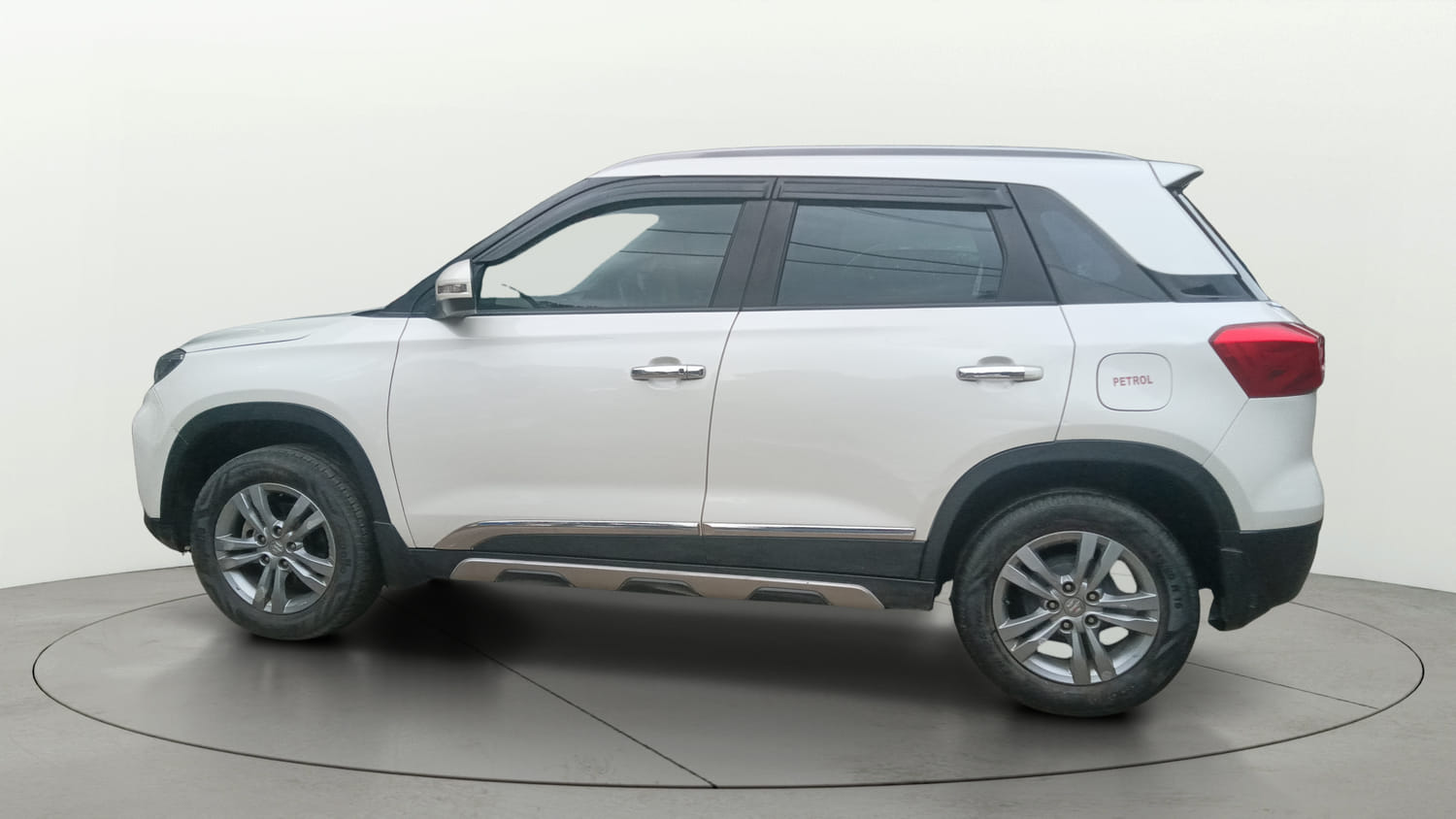 Used 2020 maruti-suzuki Vitara Brezza ZXi Plus Petrol Manual exterior LEFT SIDE VIEW