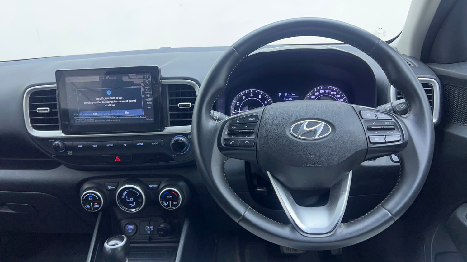 Used 2019 Hyundai Venue SX Plus 1.0 Turbo DCT Petrol Automatic interior STEERING VIEW