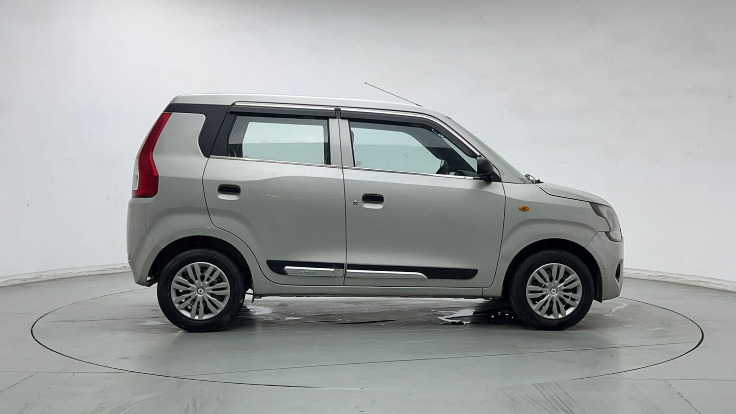 Used 2021 Maruti Suzuki Wagon R LXi 1.0 CNG Cng Manual exterior RIGHT SIDE VIEW