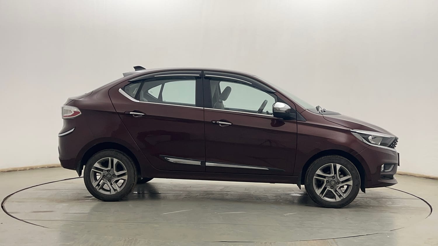 Used 2023 Tata Tigor XZA Plus Leatherette Pack Petrol Automatic exterior RIGHT SIDE VIEW
