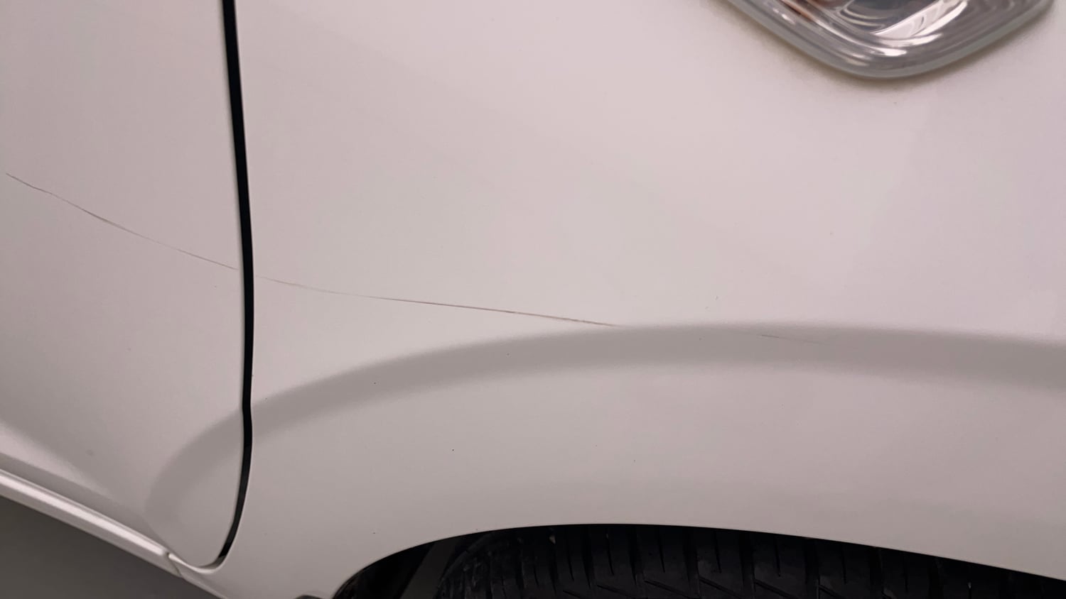 Used 2024 Hyundai Grand i10 Nios Era 1.2 Kappa Petrol Manual dents MINOR SCRATCH