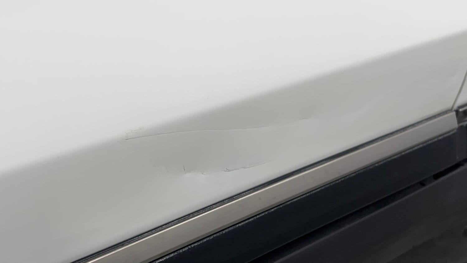 Used 2024 Toyota Urban Cruiser Hyryder G AT NeoDrive Petrol Automatic dents MINOR DENT