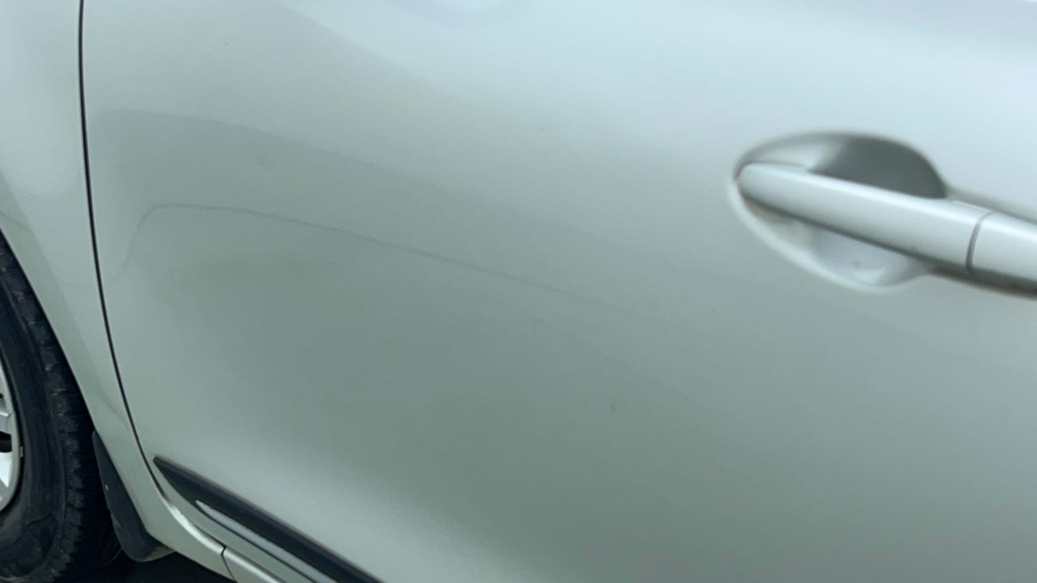 Used 2018 Maruti Suzuki Dzire VXi Petrol Manual dents MINOR DENT