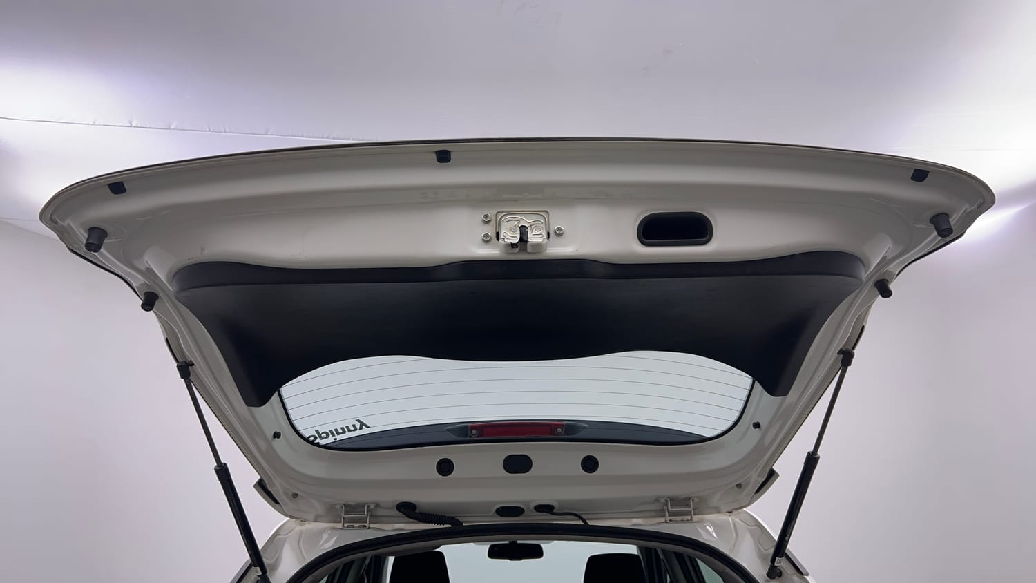 Used 2024 Toyota Urban Cruiser Hyryder G AT NeoDrive Petrol Automatic interior DICKY DOOR OPEN VIEW