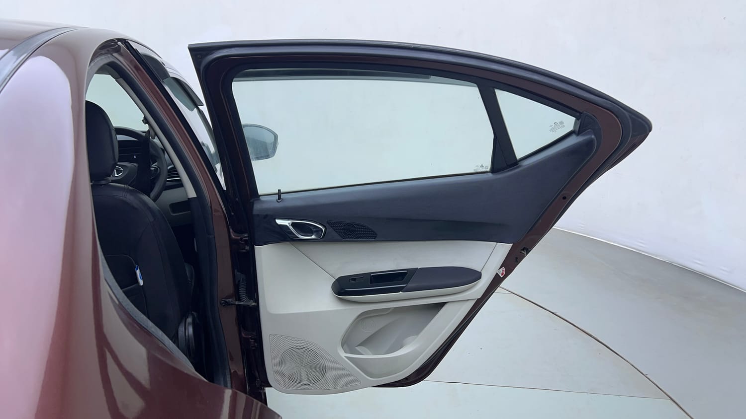 Used 2022 Tata Tigor XZ Plus CNG Cng Manual interior RIGHT REAR DOOR OPEN VIEW