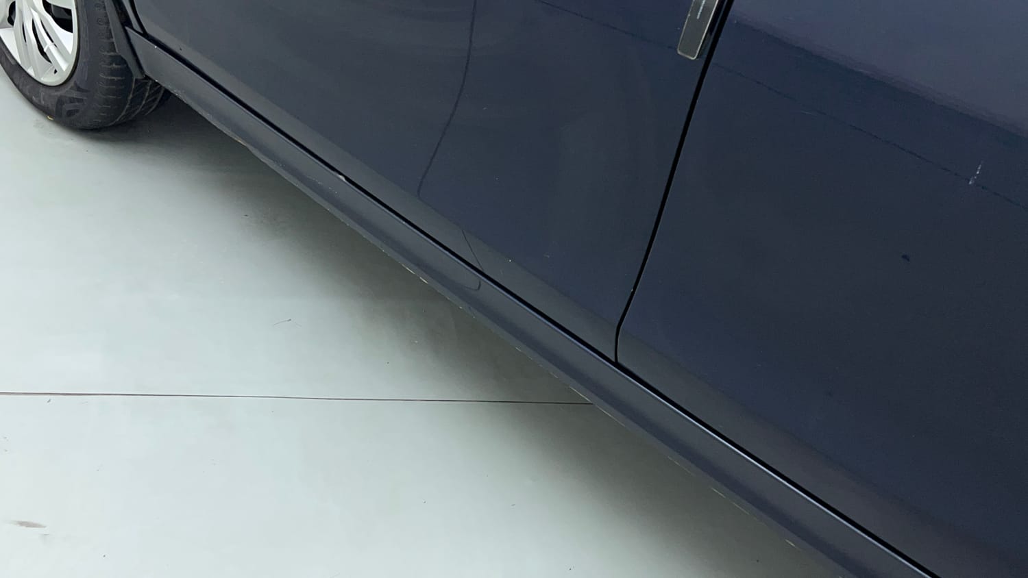 Used 2020 Tata Tigor XM Petrol Manual dents MINOR DENT