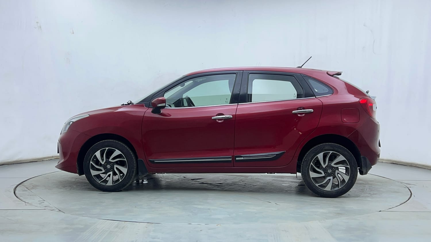 Used 2021 Maruti Suzuki Baleno Zeta Petrol Manual exterior LEFT SIDE VIEW