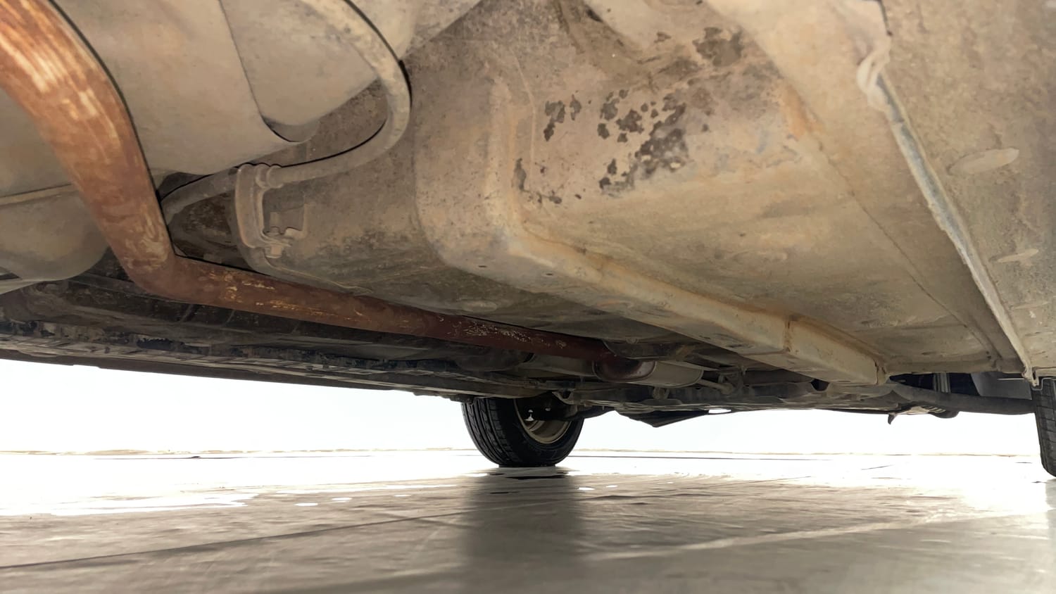 Used 2016 Hyundai Xcent SX 1.2 Petrol Manual extra REAR RIGHT UNDERBODY VIEW