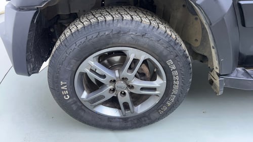 Used 2022 mahindra Thar LX Hard Top Diesel AT 4WD Diesel Automatic tyres LEFT FRONT TYRE RIM VIEW