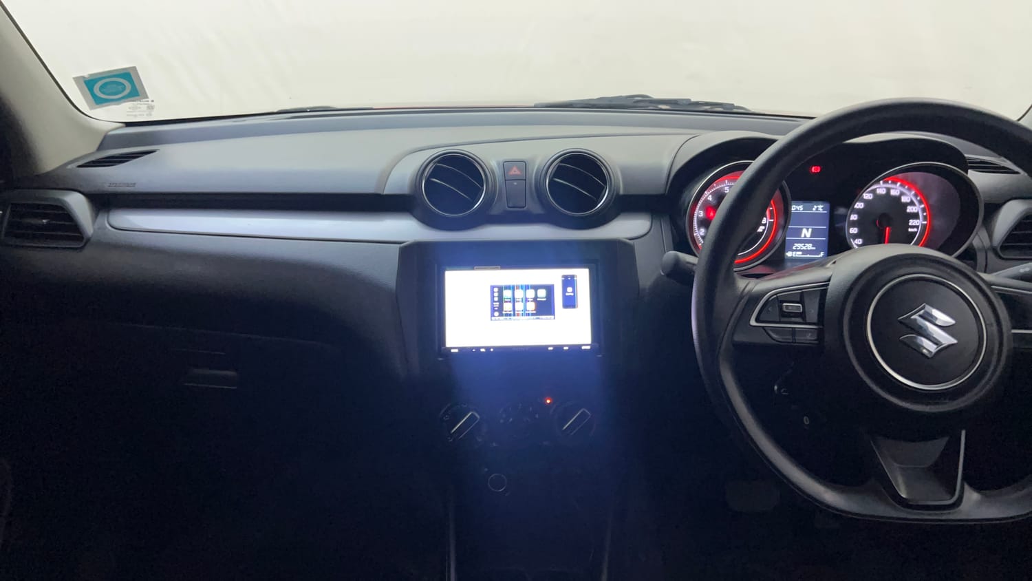 Used 2019 Maruti Suzuki Swift VXi AMT Petrol Automatic interior MUSIC SYSTEM & AC CONTROL VIEW