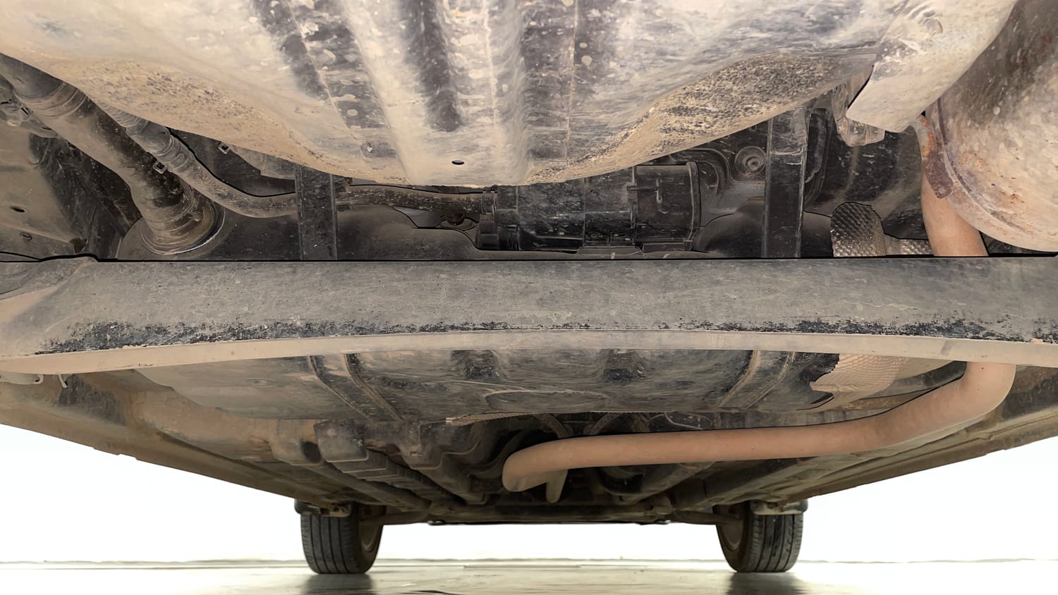 Used 2019 Hyundai Elite i20 Sportz Plus 1.2 Dual Tone Petrol Manual extra REAR UNDERBODY VIEW (TAKEN FROM REAR)