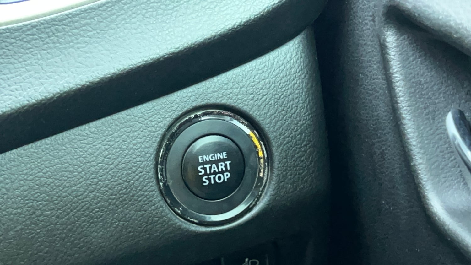 Used 2018 Maruti Suzuki Baleno Alpha 1.2 Petrol Manual top_features Keyless start
