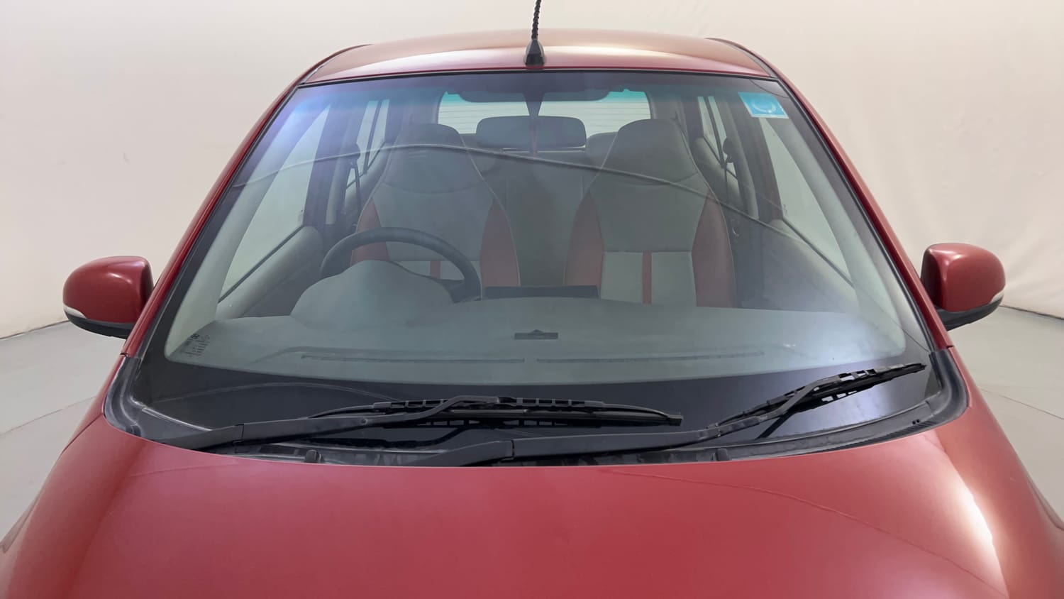 Used 2012 Hyundai i10 Sportz 1.2 Kappa2 Petrol Manual exterior FRONT WINDSHIELD VIEW
