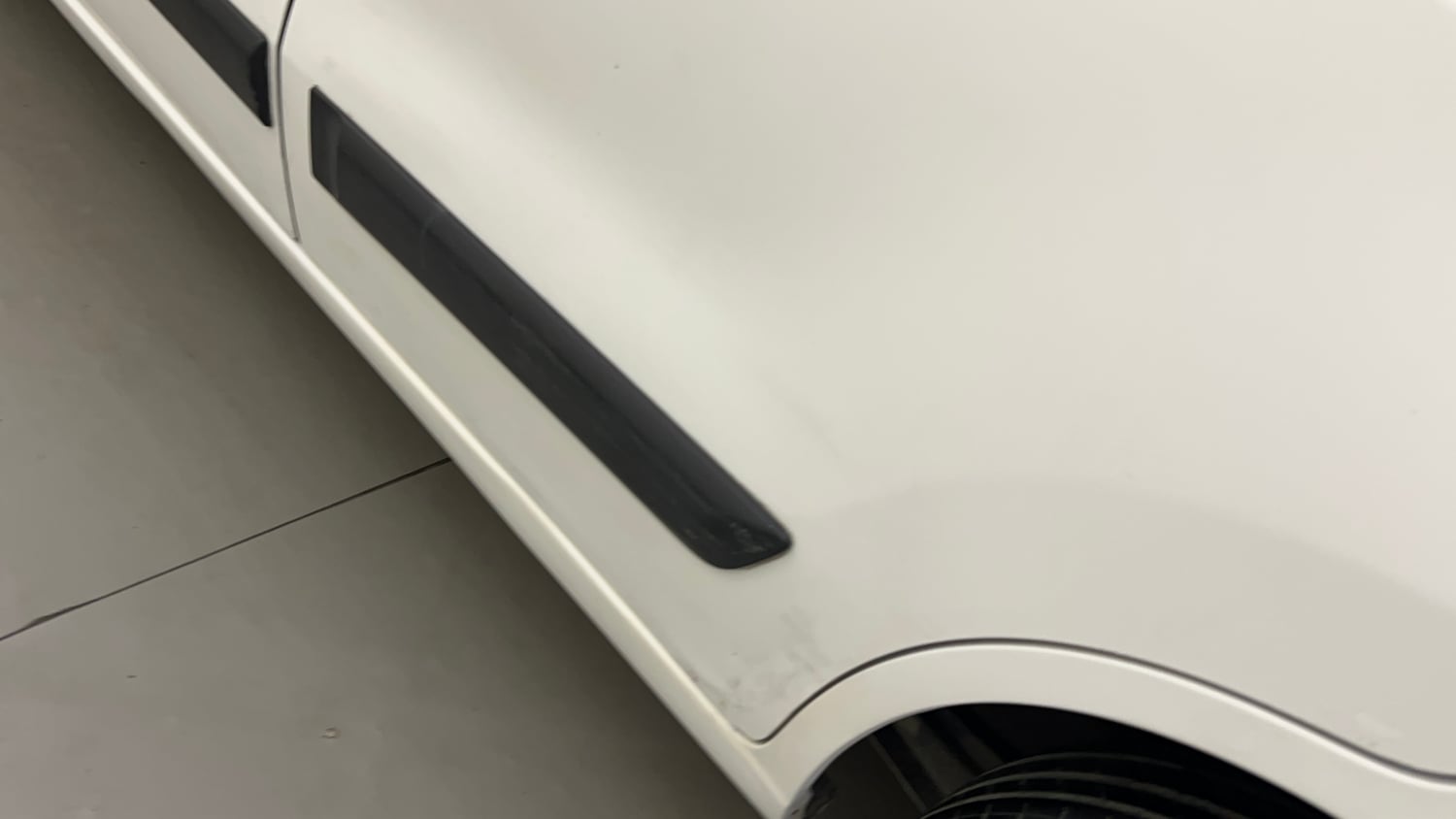 Used 2016 Maruti Suzuki Wagon R 1.0 VXI AMT Petrol Automatic dents MINOR SCRATCH
