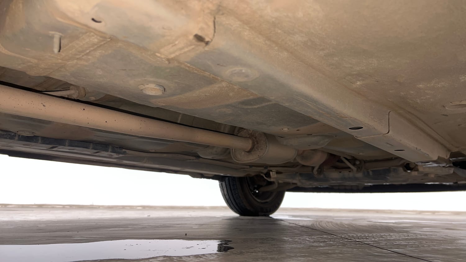 Used 2021 Hyundai Santro Sportz AMT Petrol Automatic extra REAR RIGHT UNDERBODY VIEW