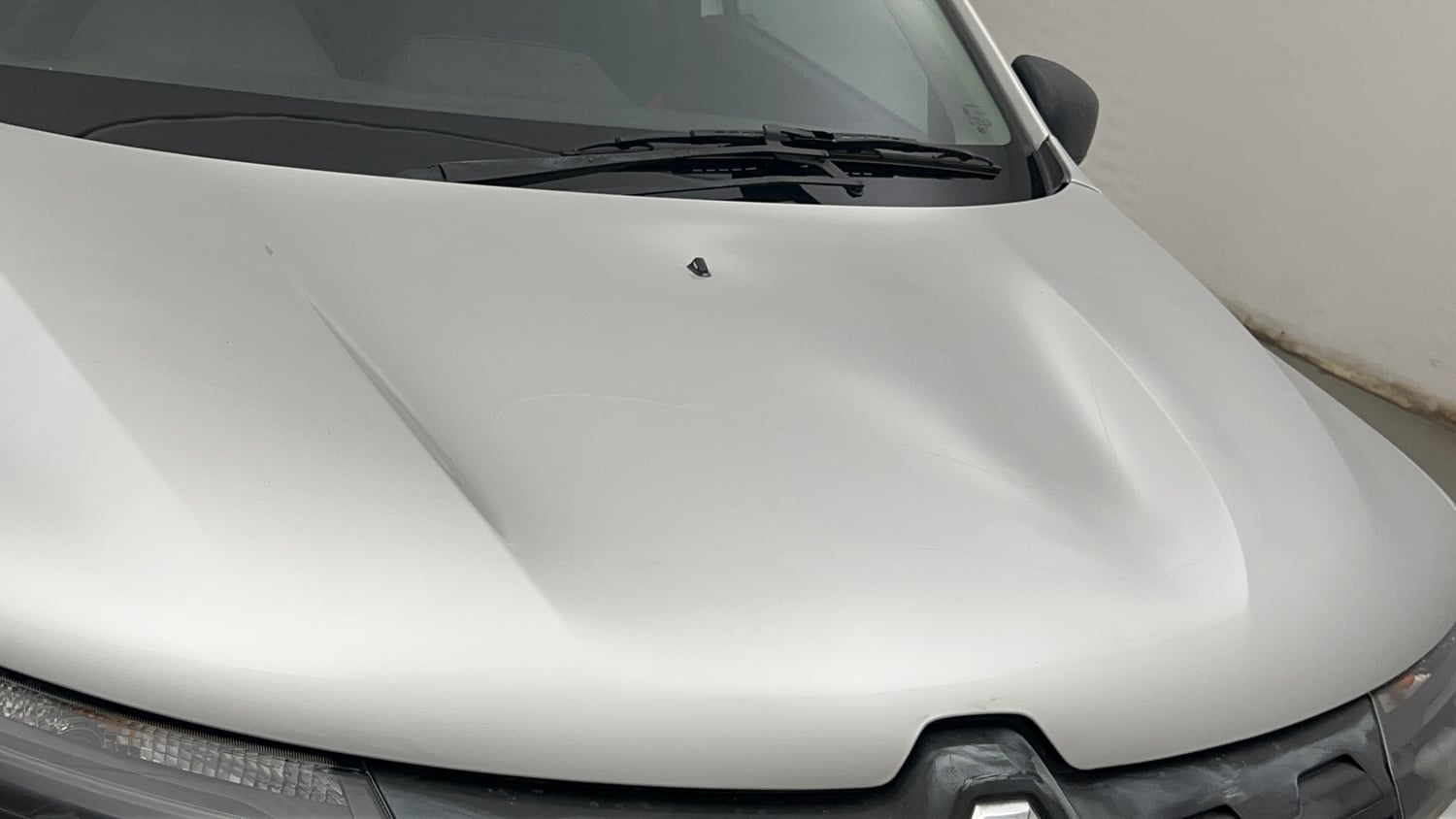 Used 2020 Renault Kwid RXL Petrol Manual dents MINOR DENT