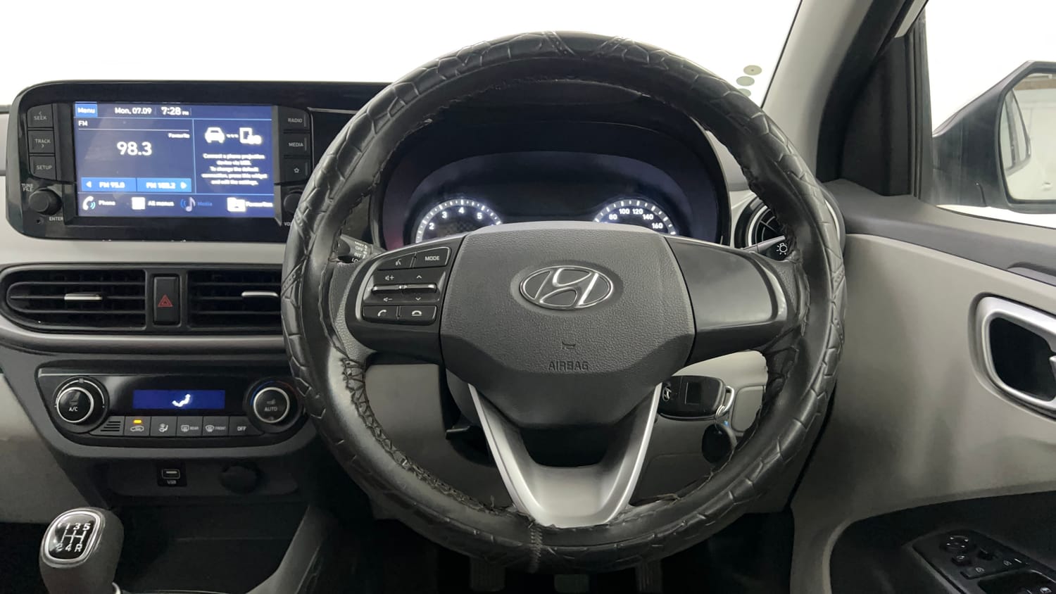 Used 2023 Hyundai Grand i10 Nios Sportz 1.2 Kappa VTVT CNG Cng Manual interior STEERING VIEW