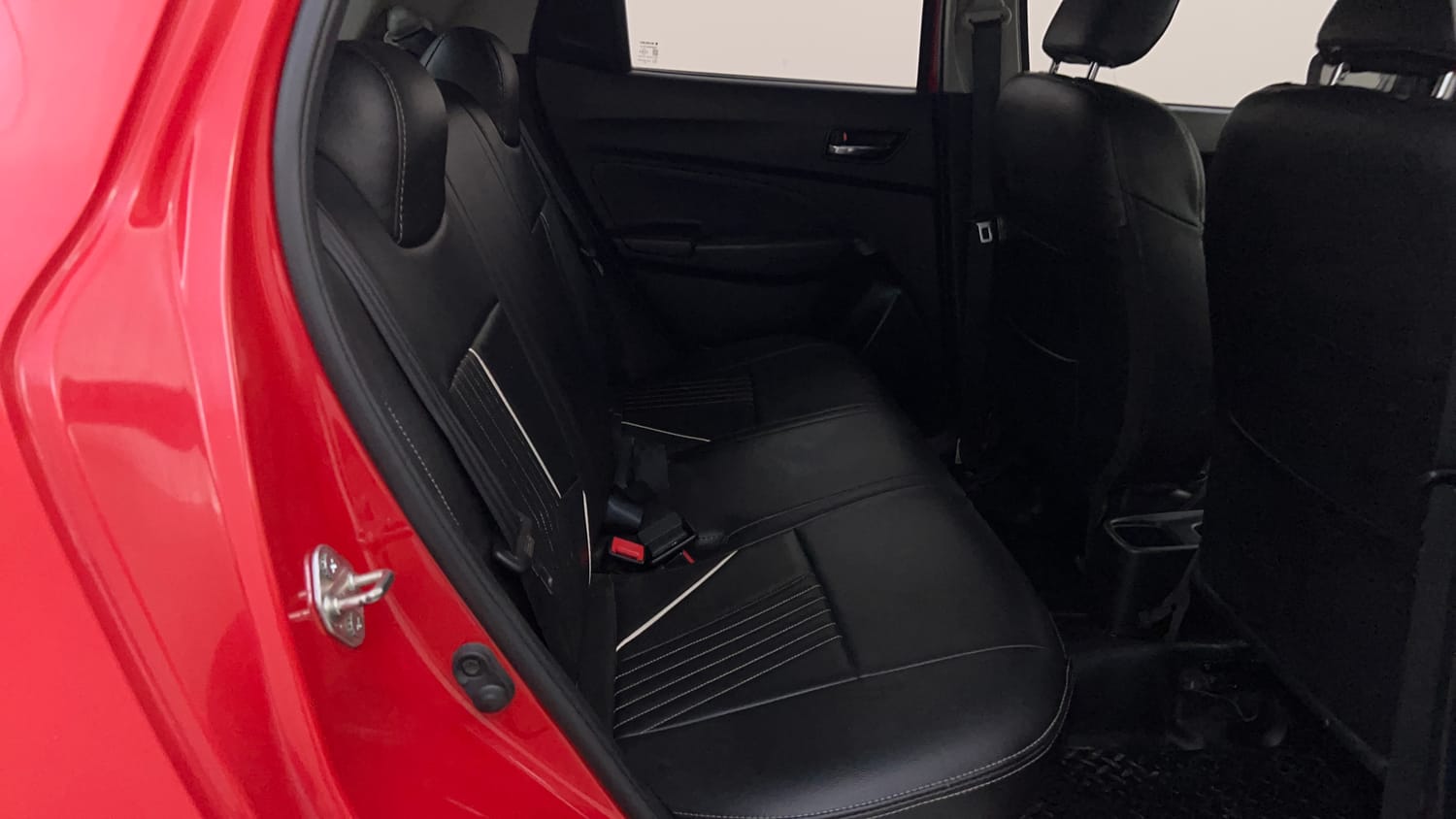Used 2019 Maruti Suzuki Swift VXi AMT Petrol Automatic interior RIGHT SIDE REAR DOOR CABIN VIEW