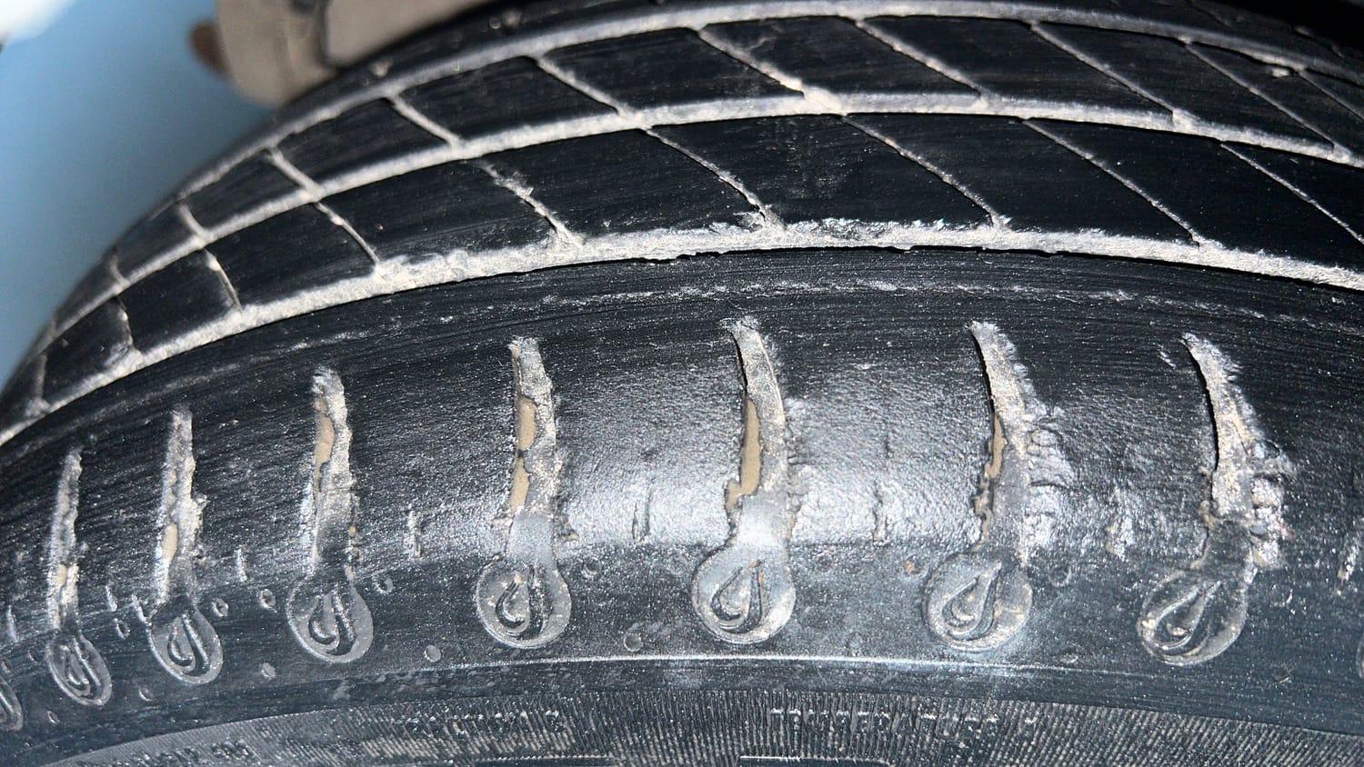 Used 2020 Tata Tigor XM Petrol Manual tyres RIGHT REAR TYRE TREAD VIEW