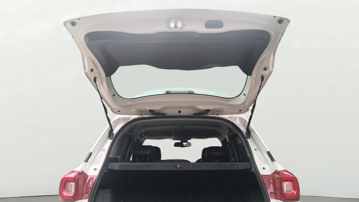 Used 2020 maruti-suzuki Vitara Brezza ZXi Plus Petrol Manual interior DICKY DOOR OPEN VIEW