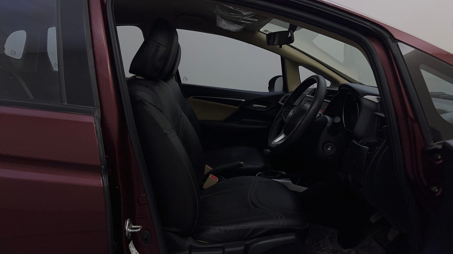 Used 2015 Honda Jazz V Petrol Petrol Manual interior RIGHT SIDE FRONT DOOR CABIN VIEW