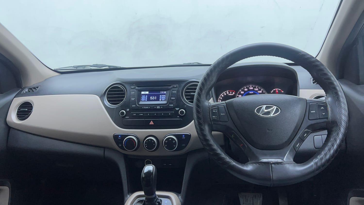 Used 2014 Hyundai Grand i10 Asta AT 1.2 Kappa VTVT Petrol Automatic interior DASHBOARD VIEW