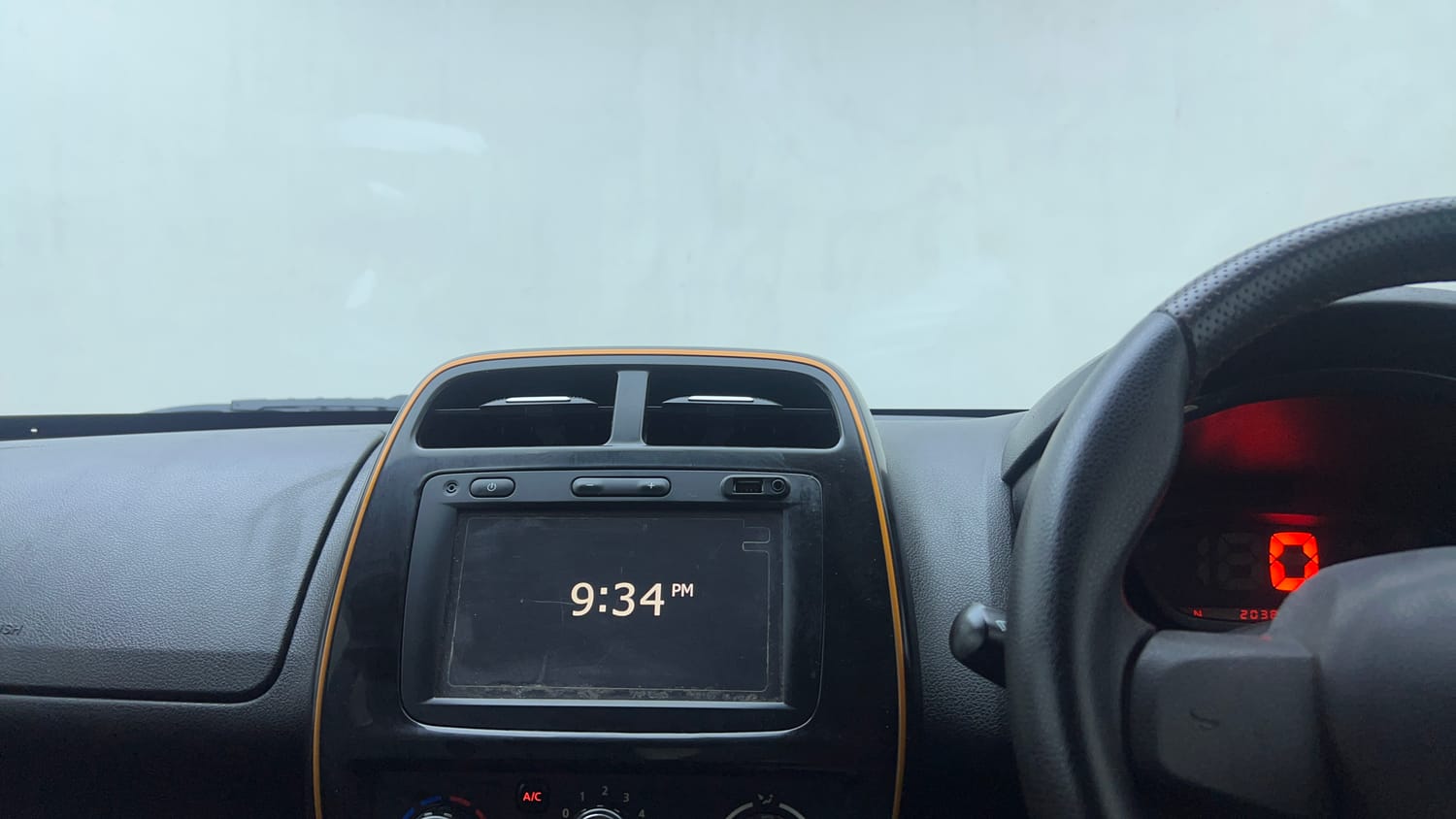 Used 2017 Renault Kwid CLIMBER 1.0 AMT Petrol Automatic top_features Integrated (in-dash) music system
