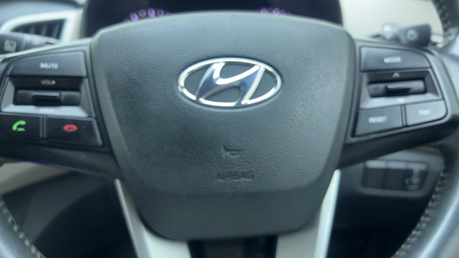 Used 2018 Hyundai Creta SX Plus 1.6 AT Petrol Petrol Automatic top_features Airbags