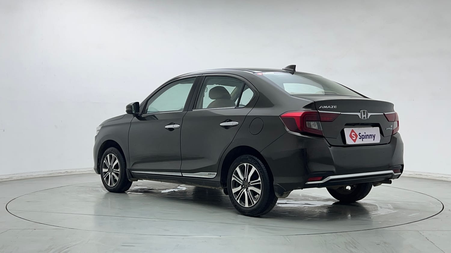 Used 2022 Honda Amaze VX CVT 1.2 Petrol Petrol Automatic exterior LEFT REAR CORNER VIEW