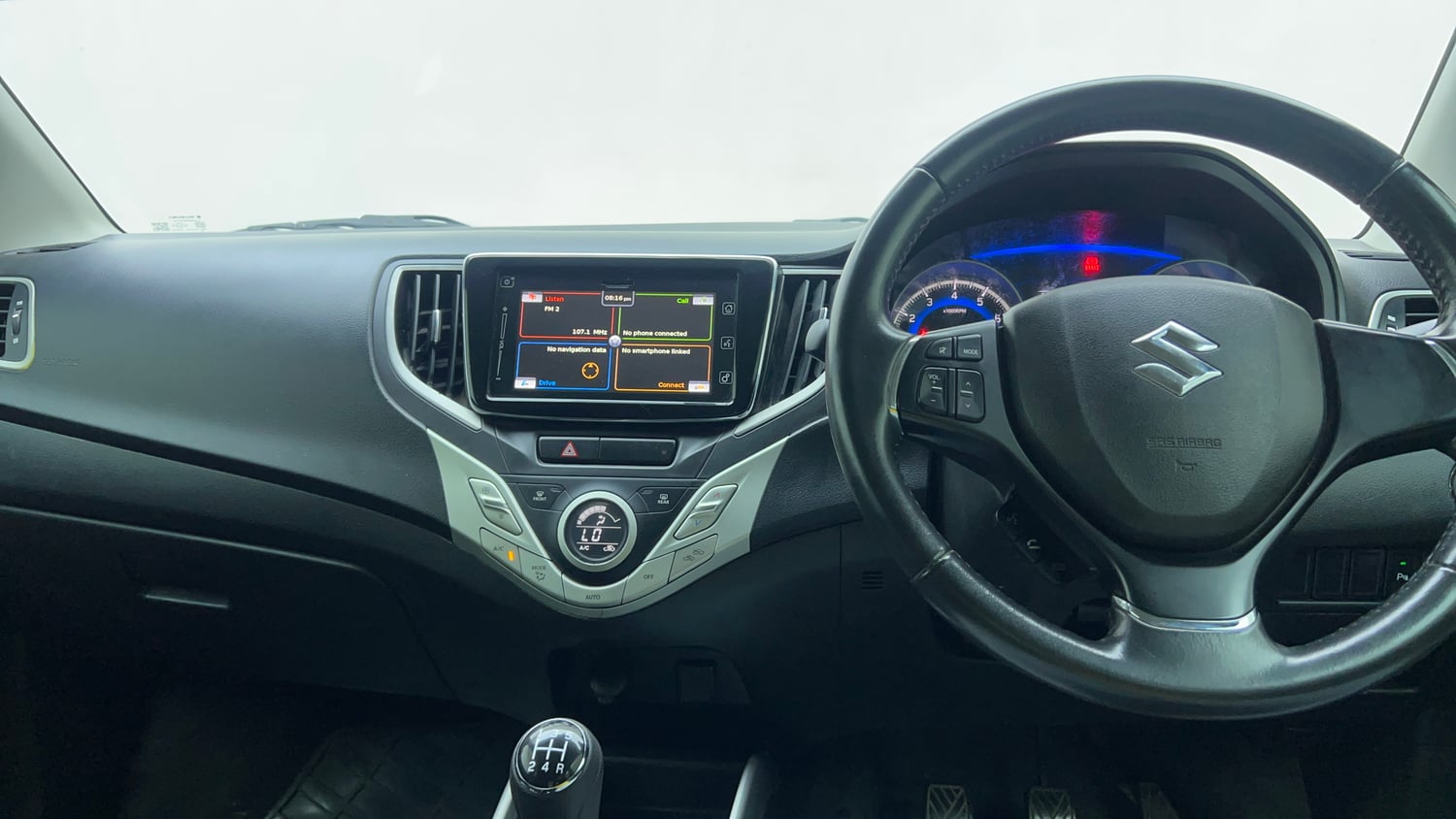 Used 2018 Maruti Suzuki Baleno Alpha 1.2 Petrol Manual top_features Touch screen infotainment system