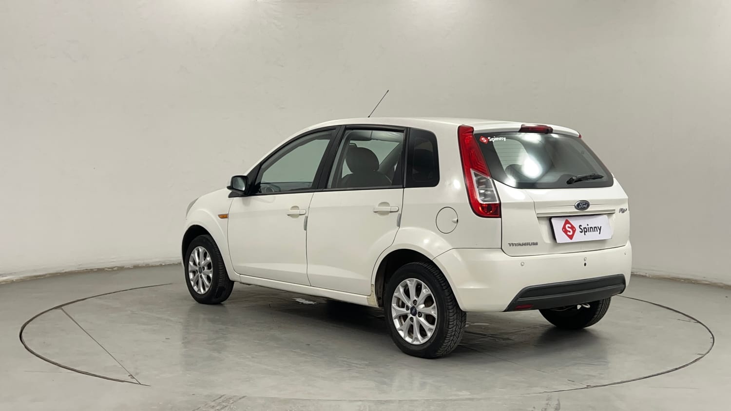 Used 2013 Ford Figo Duratec Petrol Titanium 1.2 Petrol Manual exterior LEFT REAR CORNER VIEW