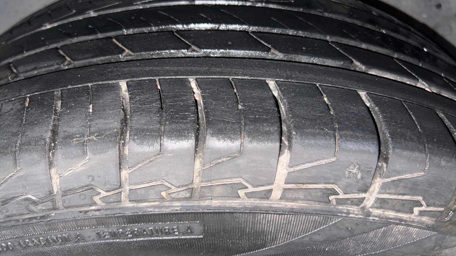 Used 2020 Hyundai Creta SX 1.5 Petrol Petrol Manual tyres LEFT REAR TYRE TREAD VIEW
