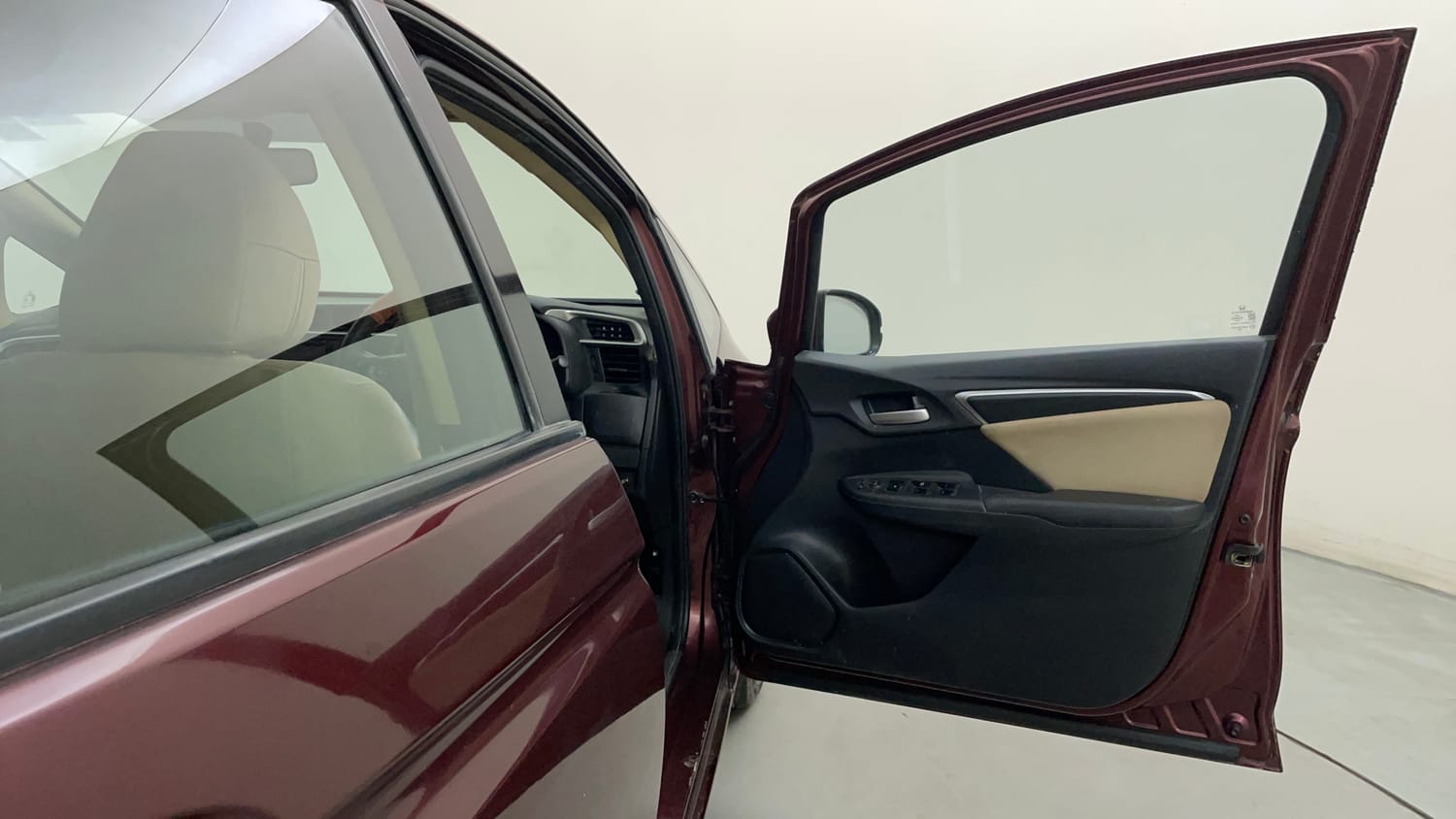 Used 2017 Honda Jazz V AT Petrol Petrol Automatic interior RIGHT FRONT DOOR OPEN VIEW